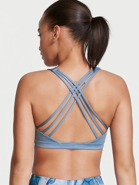 Топ Victoria's Secret Strappy Back Light Impact Sports Bra 264367 фото