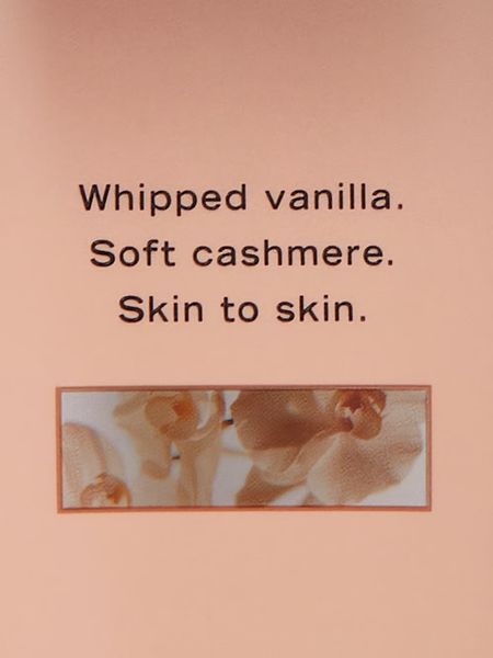 Парфюмированный лосьон для тела Victoria's Secret Bare Vanilla Fragrance Body Lotion 26972008 фото